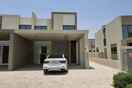 فیلا في لا فيوليتا 1،لا فيوليتا،فيلانوفا،دبي لاند 4 غرف 190000 درهم - 13731072