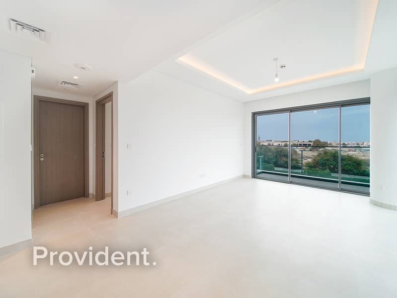 Corner Unit | Quiet Side | Construction-Free View