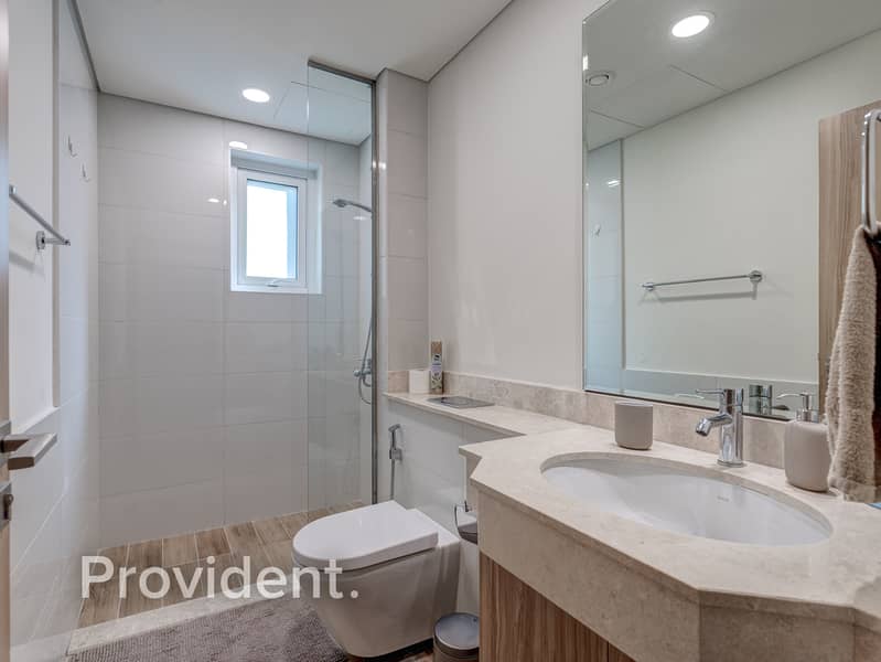 Spacious | Pool View | Close to Amenities - Image 9