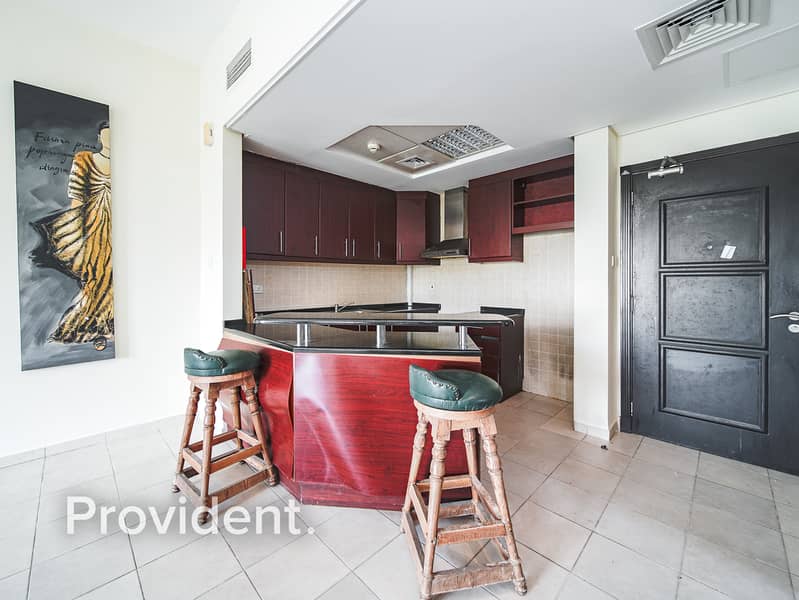 Spacious | Ready to Move-in | Community View - Image 7