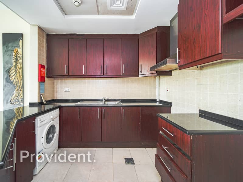 Spacious | Ready to Move-in | Community View - Image 8