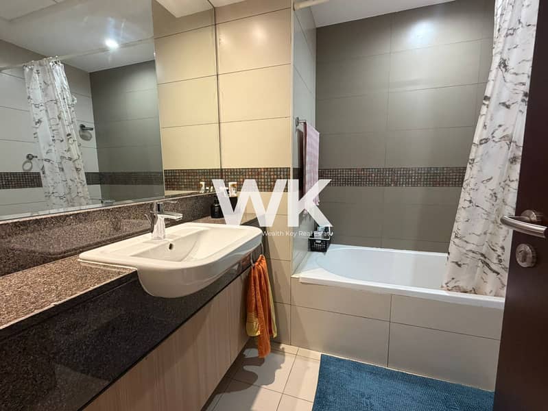 Spacious 1 BR | Contemporary Living / Premium Deal - Image 14