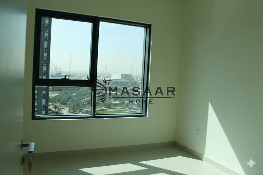 Vacant | Full Park n Lagoon Views | Prime Location - Image 7