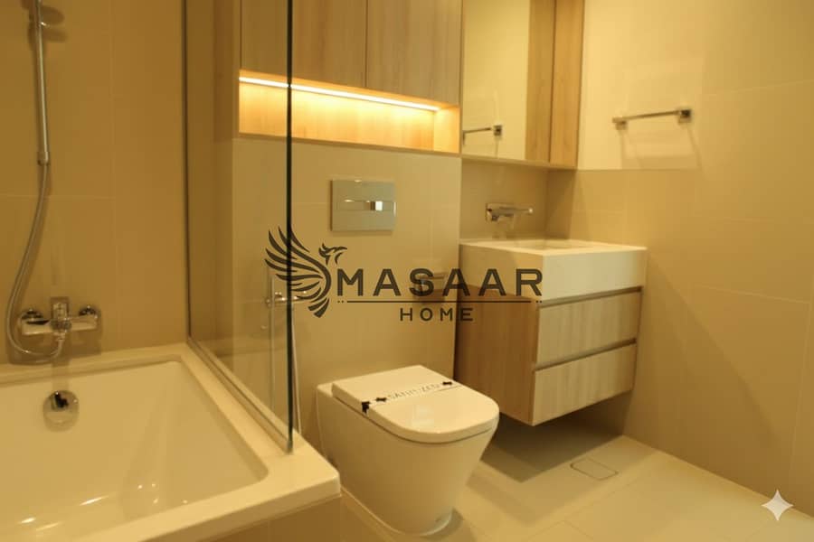 Vacant | Full Park n Lagoon Views | Prime Location - Image 12