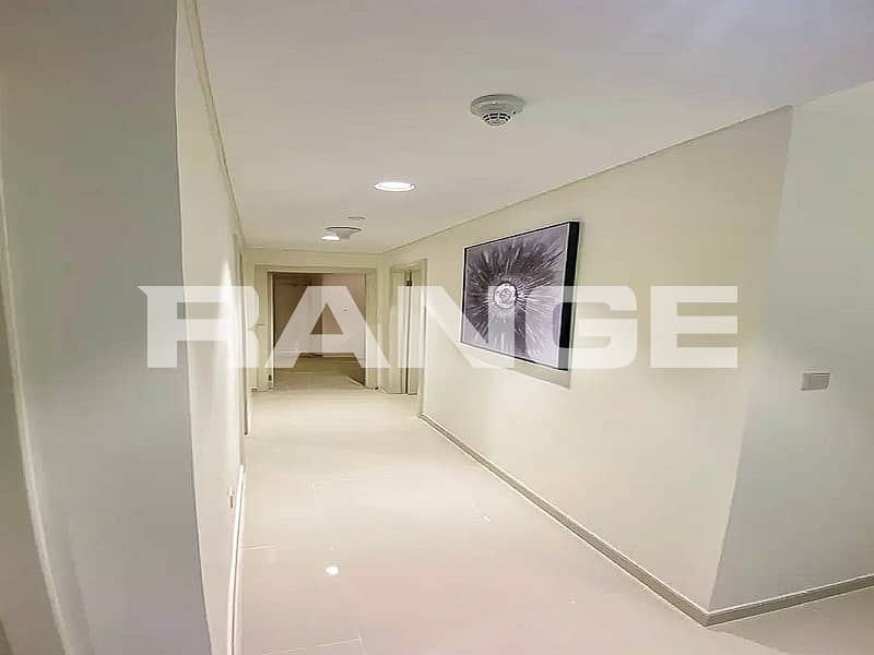 Remarkable | Golf Course View | High Floor