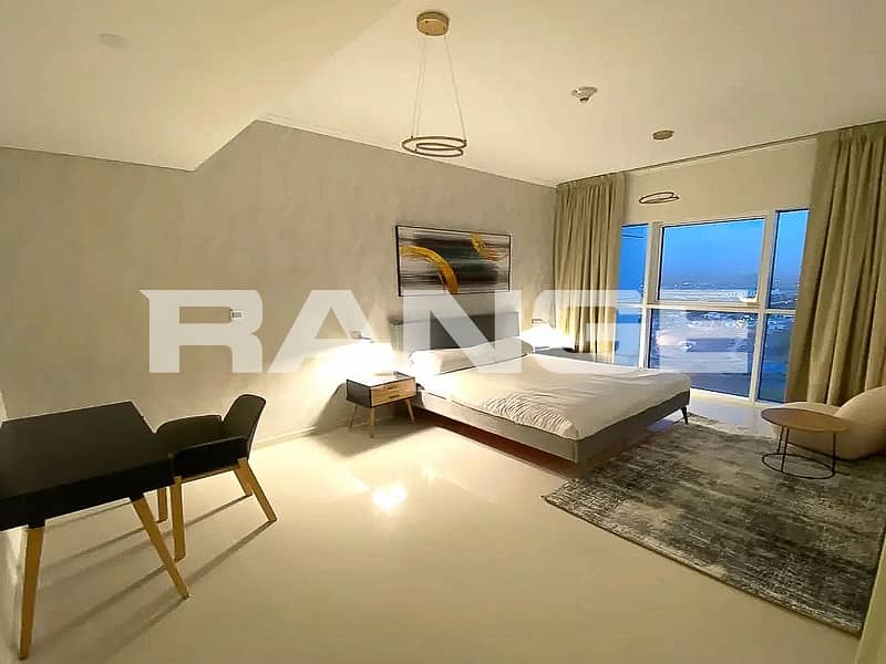 Remarkable | Golf Course View | High Floor - Image 8