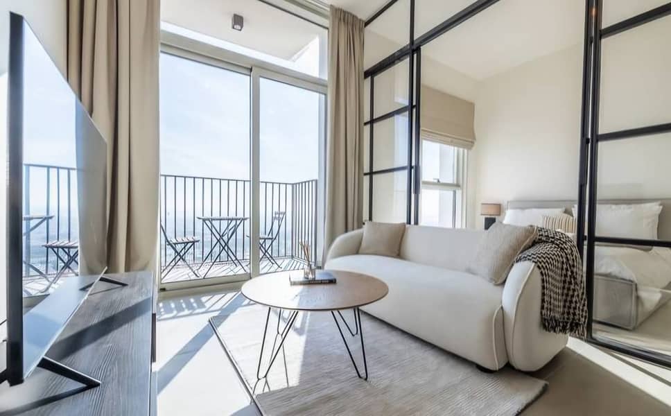 Fully Furnished | Community View | Available Feb