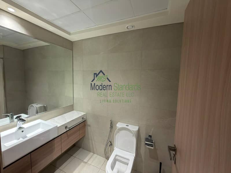 New Apartment | Fully Furnished | Prime Location - Image 8