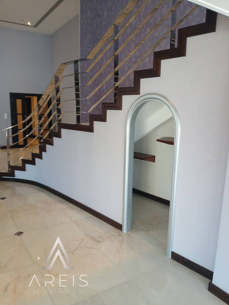 Modern Duplex with Spacious Layout - Image 7