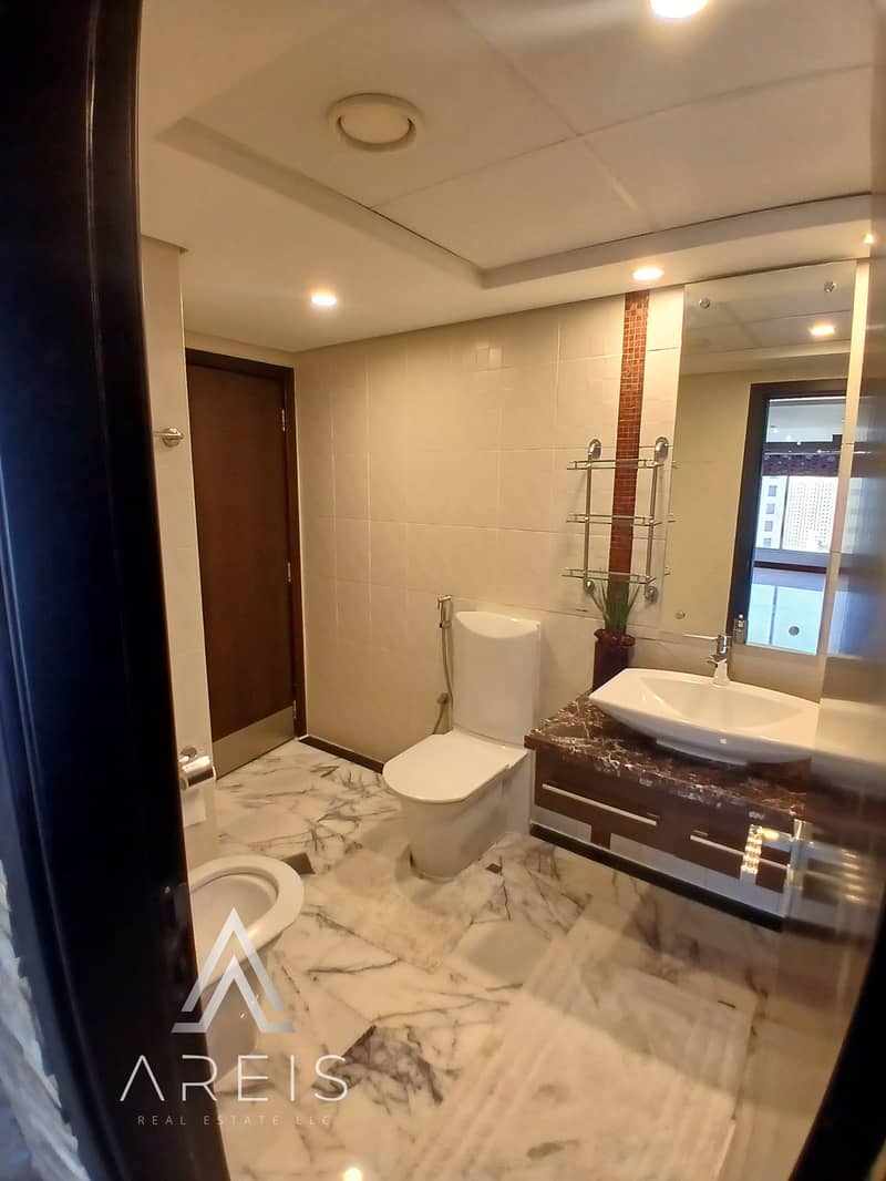 Modern Duplex with Spacious Layout - Image 11