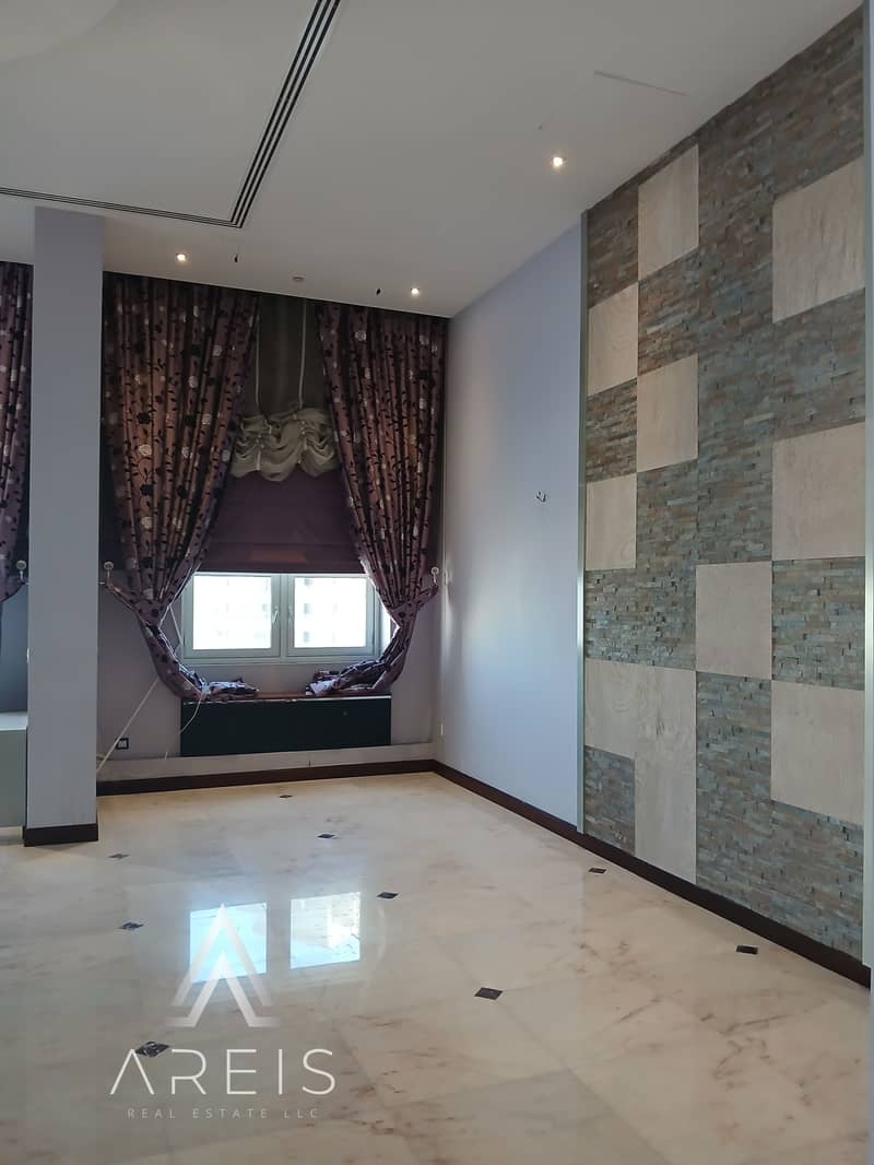 Modern Duplex with Spacious Layout - Image 12