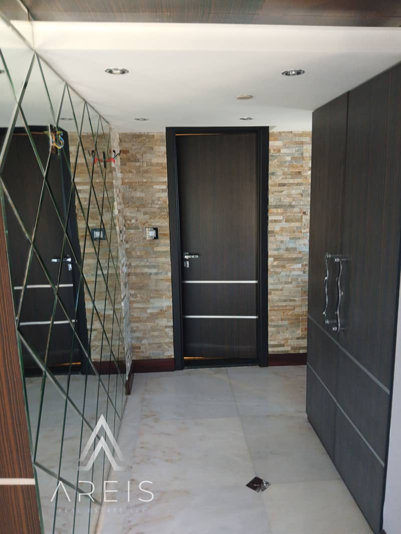 Modern Duplex with Spacious Layout - Image 19