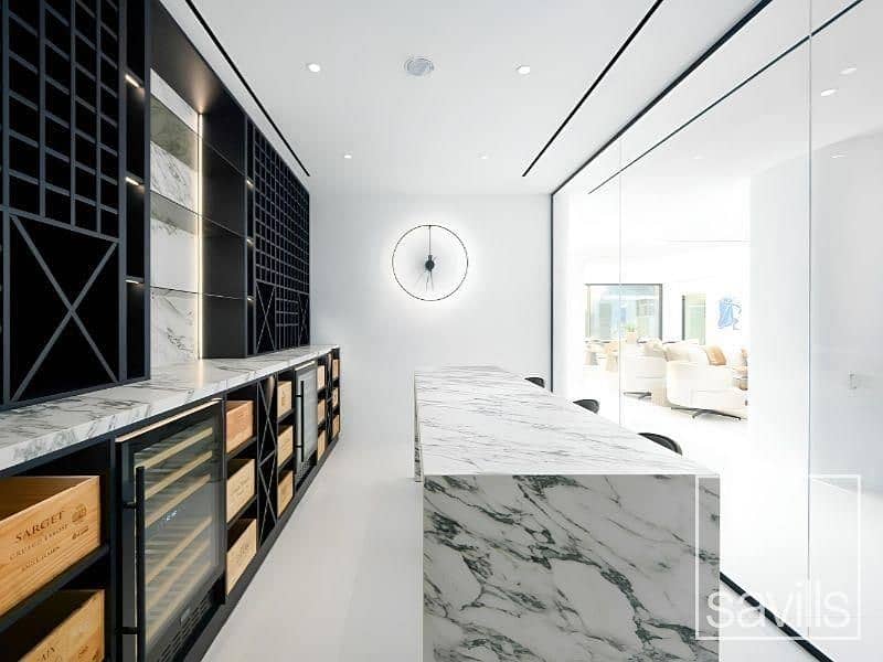 Luxury Villa |Furnished | Infinity Pool |Lake View