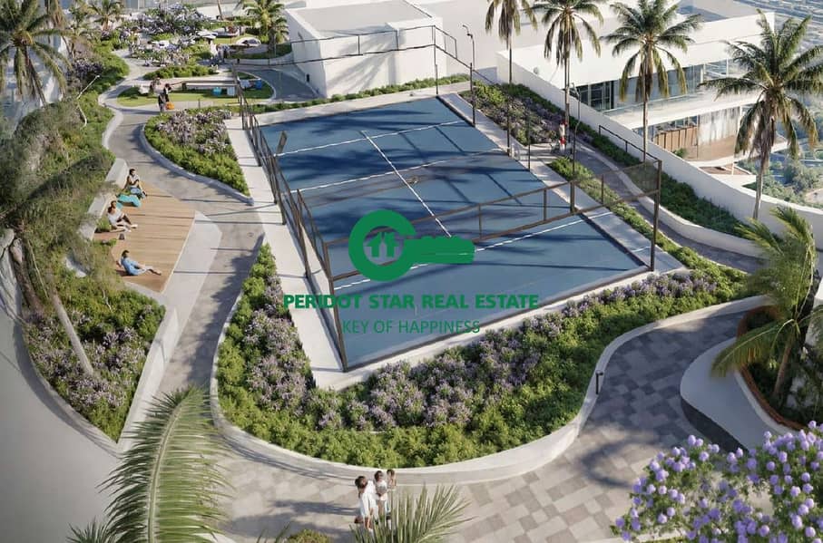 14 facilities_padel_court. jpg