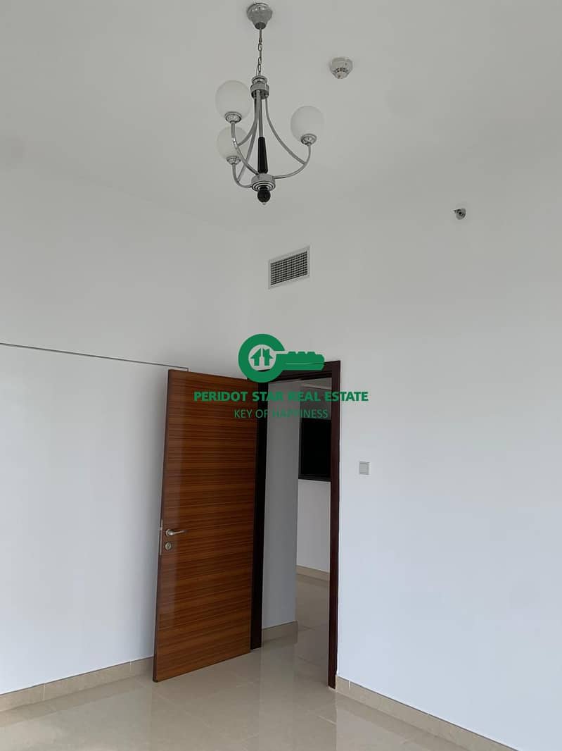 Spacious 2BR Apartment for Rent in Al Manal Residence 1 – Prime Location - Image 6