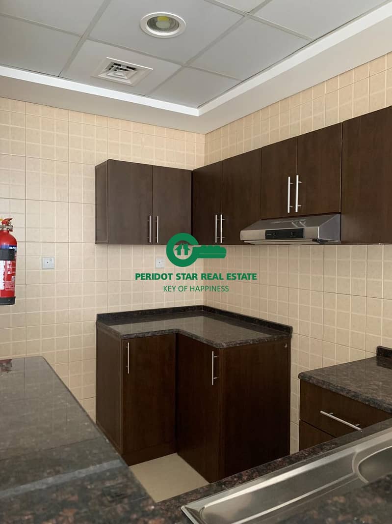 Spacious 2BR Apartment for Rent in Al Manal Residence 1 – Prime Location - Image 8