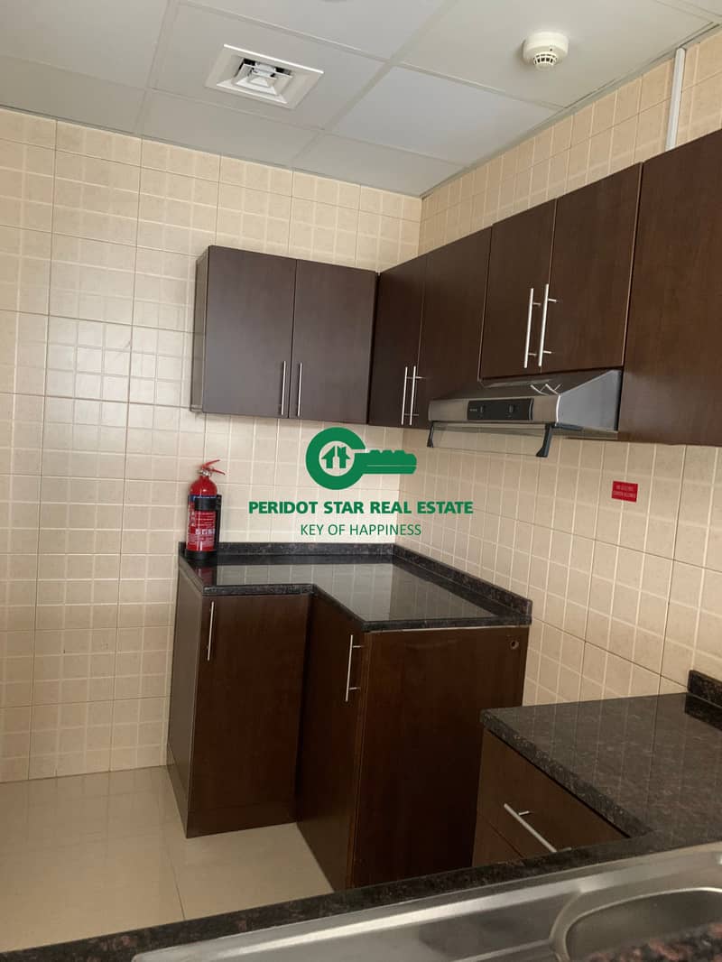 Al Manal Residence 2 – Stylish 2BR Apartment with Great Amenities - Image 7