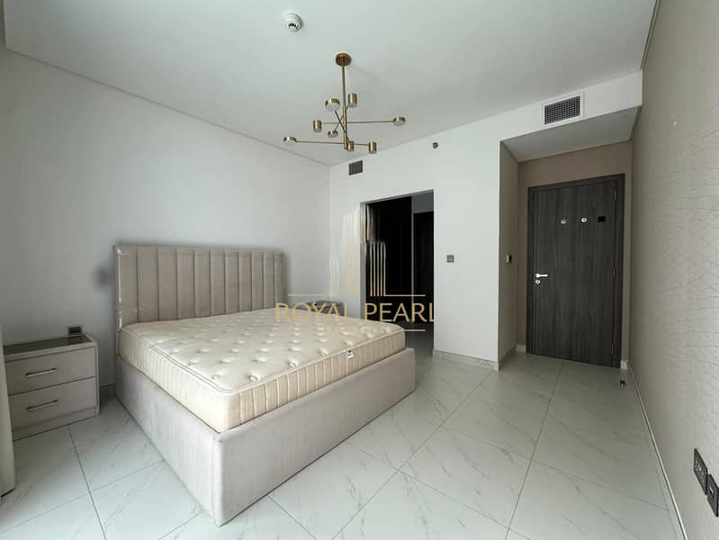 CORNER UNIT/FULLY FURNISHED/Community & LAGOON VIEWS