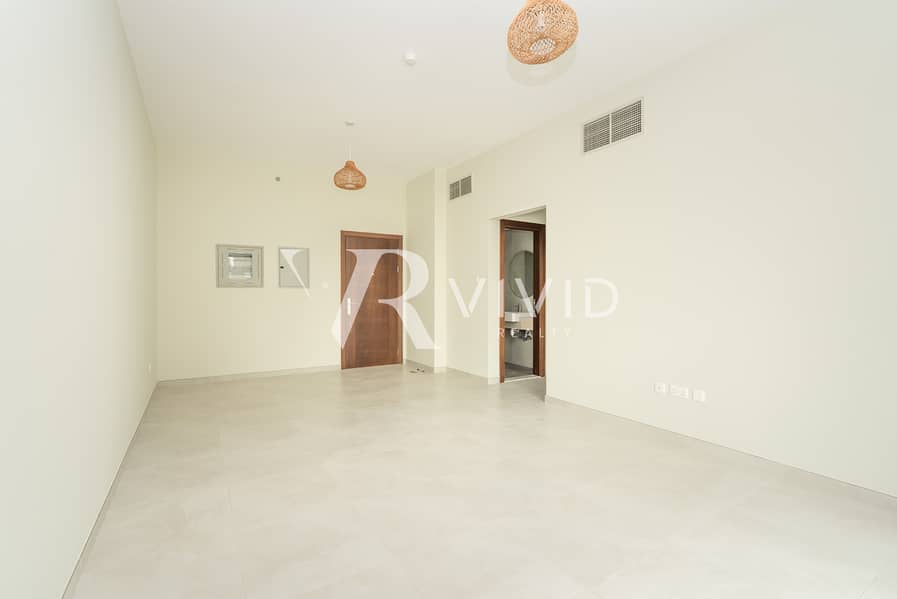 1 Bedroom | Top Floor | Ready to Move In