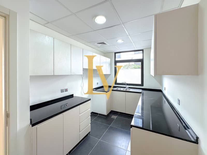 Community Expert | 3BR + Maid | Vacant | Options