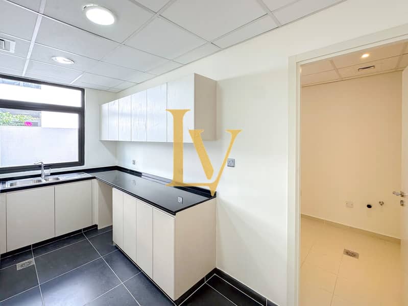 Community Expert | 3BR + Maid | Vacant | Options