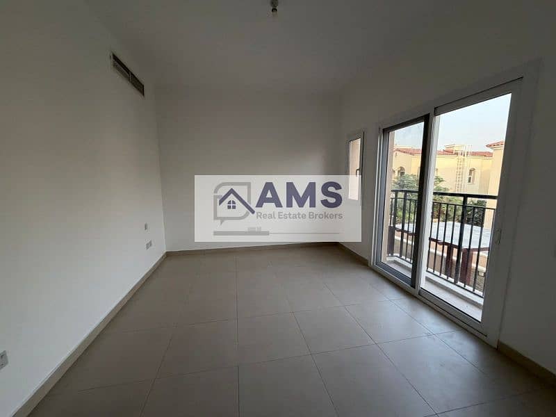 Back to Back I Closed to Pool and Park I Maid Room