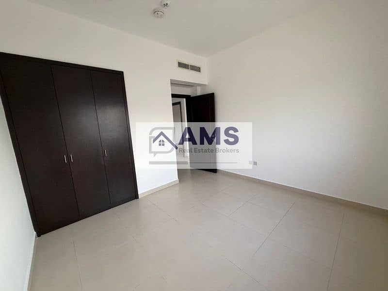 Back to Back I Closed to Pool and Park I Maid Room - Image 10