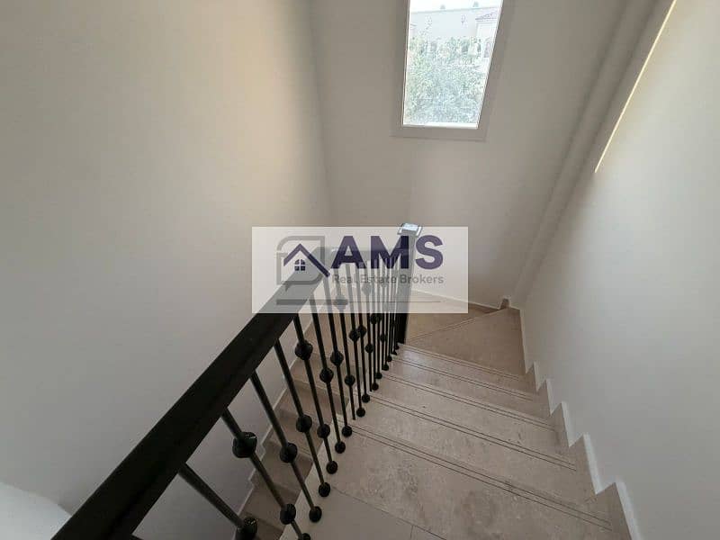 Back to Back I Closed to Pool and Park I Maid Room - Image 11