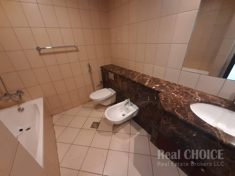 Skyline Living | Modern 2BR | Central Location - Image 11