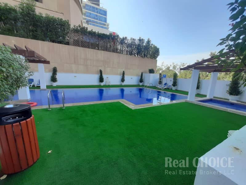 Skyline Living | Modern 2BR | Central Location - Image 19