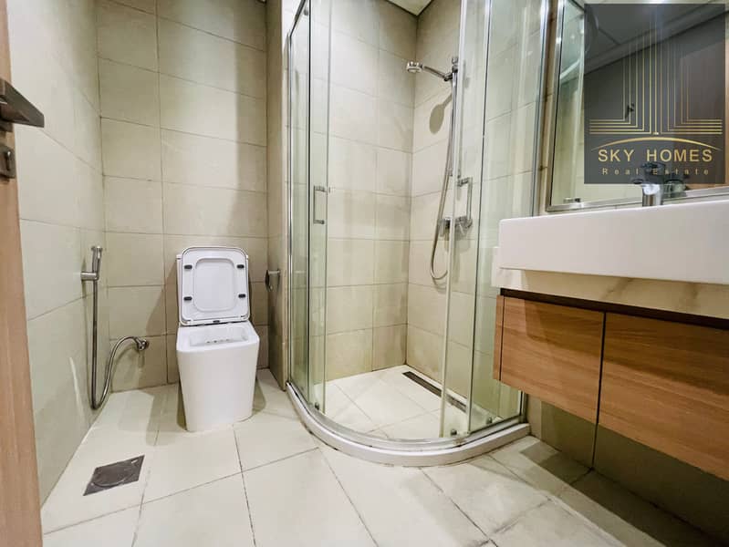 Chiller Free | Spacious Layout | Ready To Move 3 Bedroom Apartment Available For Rent In Just 135K - Image 6