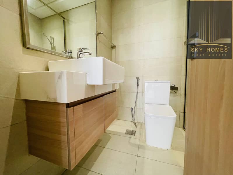 Chiller Free | Spacious Layout | Ready To Move 3 Bedroom Apartment Available For Rent In Just 135K - Image 13