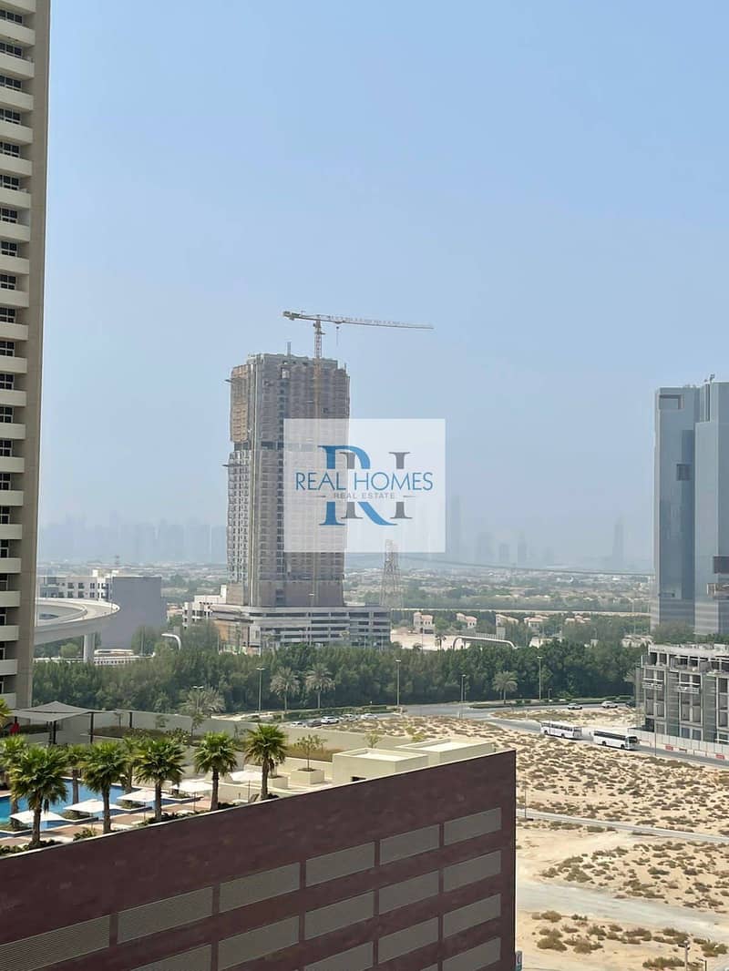 Fully furnished | Cheapest Price || Close to Exit|