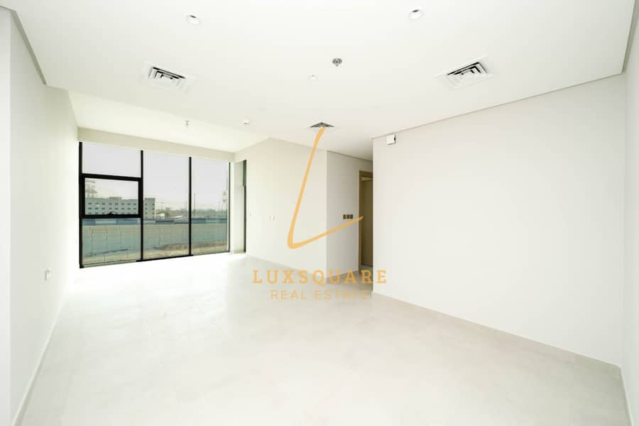 Bright 2 Br + Maids I Brand New I Ready to Move