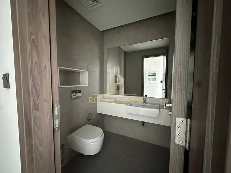 CORNER UNIT/FULLY FURNISHED/Community & LAGOON VIEWS - Image 17