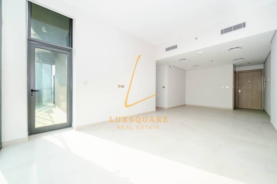 Bright 2 Br + Maids I Brand New I Ready to Move