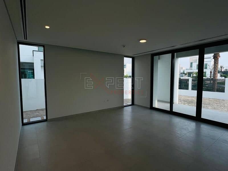 Private Community | High-End Finishing | Ideal Location