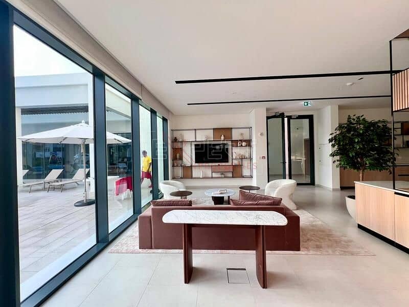 Gated Community | Spacious Layout + Garden | Prime Location - Image 8