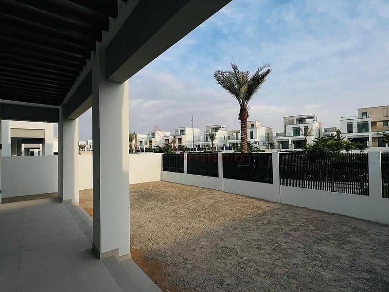 Private Community | High-End Finishing | Ideal Location - Image 16