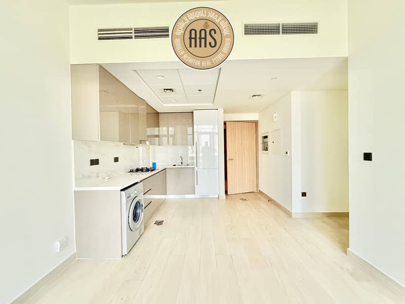 Burj Khalifa + lagoon view •• chiller free •• good size •• best layout •• multiple options •• ready to move