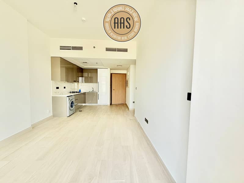 Burj Khalifa + lagoon view •• chiller free •• good size •• best layout •• multiple options •• ready to move