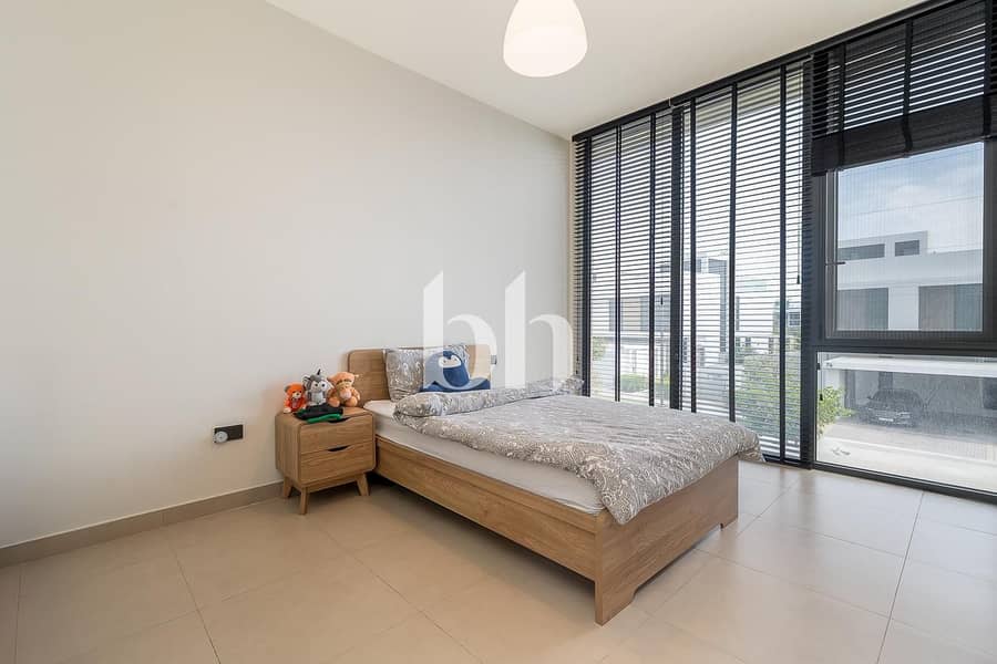 New To Market | Full Park View | View Today - Image 12