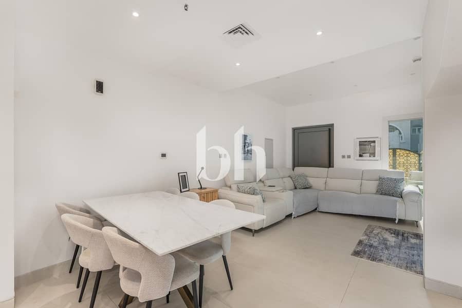 Exclusive | Fully Upgraded | Vacant On Transfer