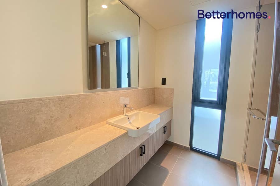 New To Market | Full Park View | View Today - Image 30