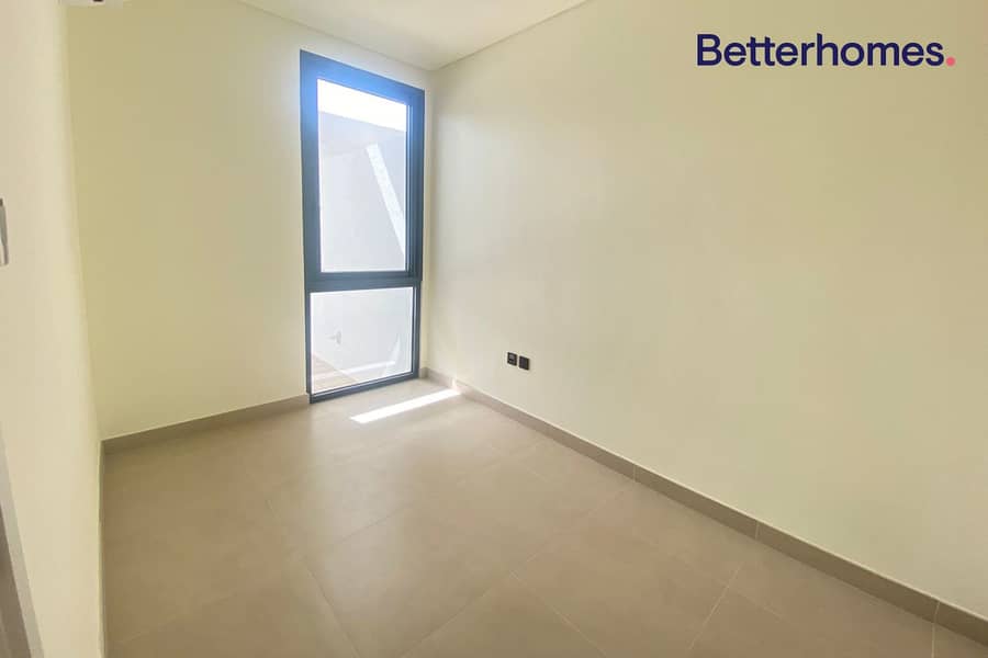 New To Market | Full Park View | View Today - Image 35