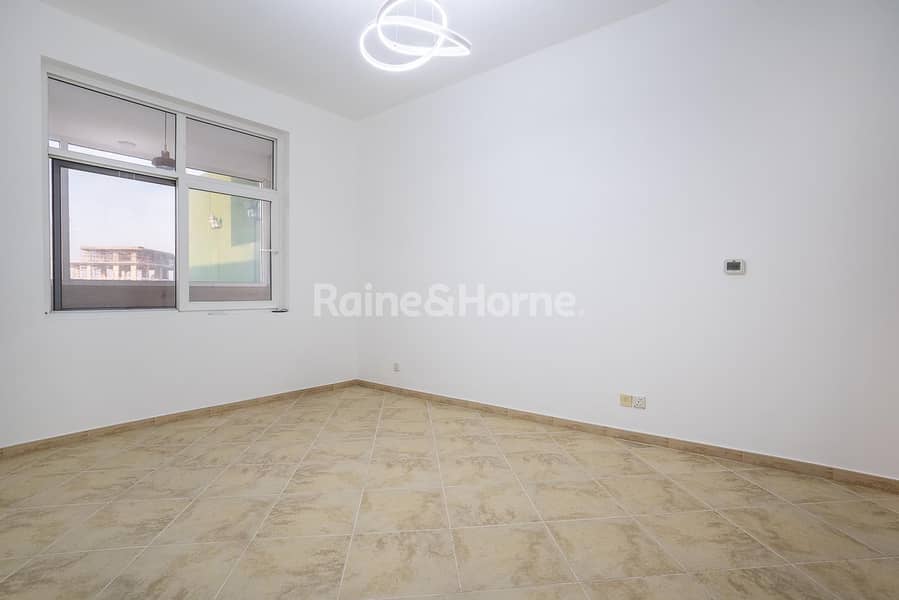 Upgraded-Mall View - 2 Baths - Vacant in May 2026