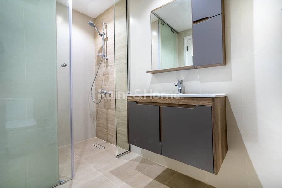 Upgraded-Mall View - 2 Baths - Vacant in May 2026 - Image 10