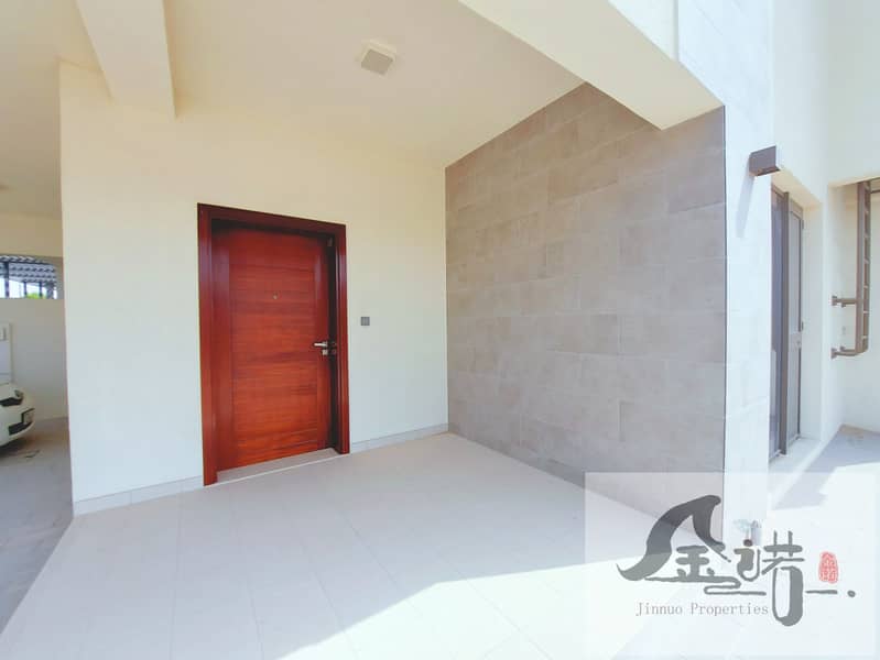 Premium Villa No| Corner | Single Row | Large Plot - Image 8