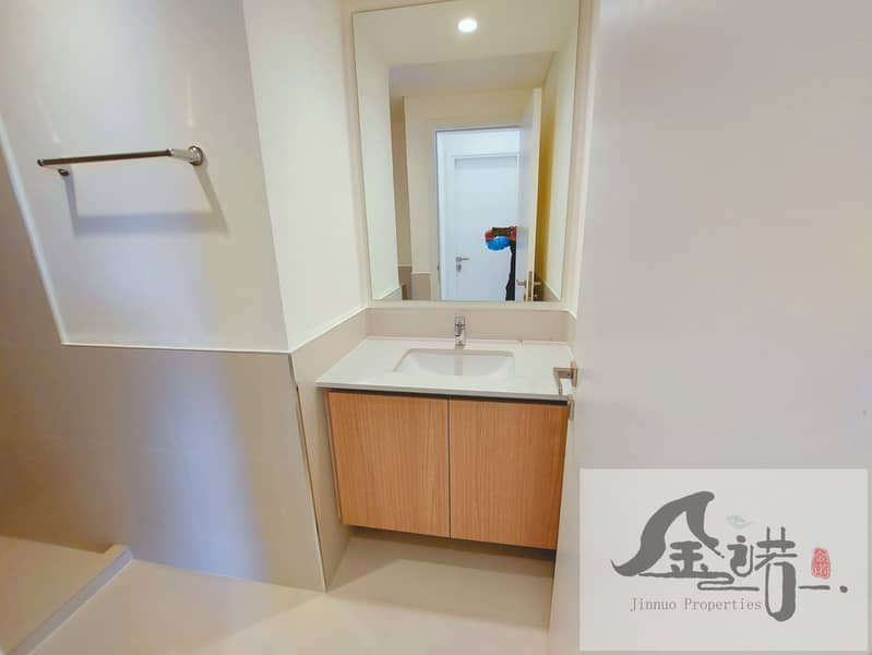 Premium Villa No| Corner | Single Row | Large Plot - Image 22