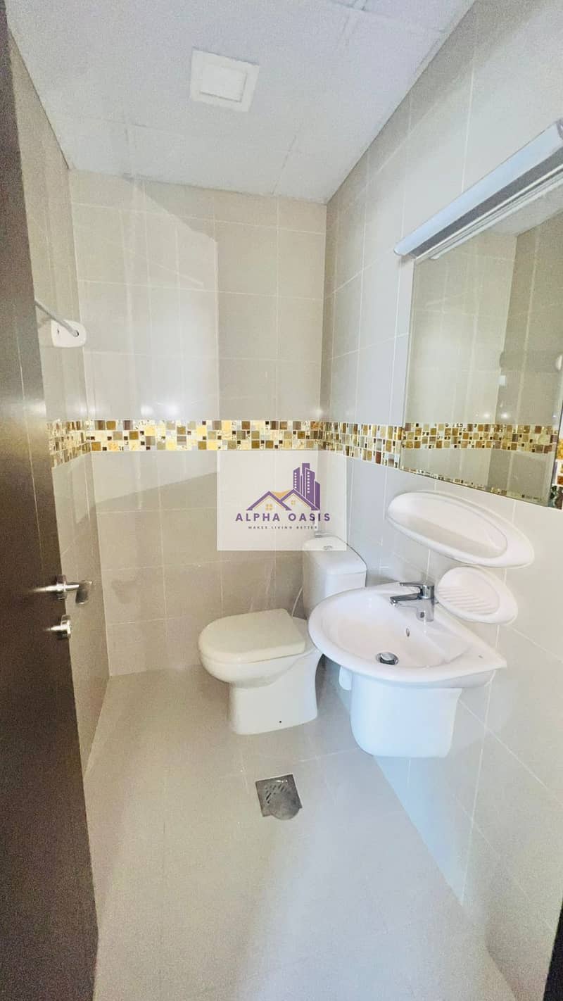 Spacious & Comfortable 2BHK with Closed Kitchen | Walking Distance to Indian International School - Image 9